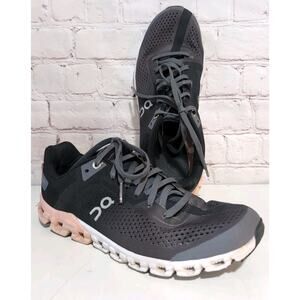 ON RUNNING Cloudflow Running Shoes Size 8 Women's Euro 39 Gray Black Pink